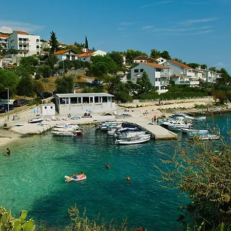 Starlight Okrug Panoramic Sea View & Jacuzzi Villa *