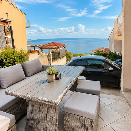 Starlight Okrug Panoramic Sea View & Jacuzzi *