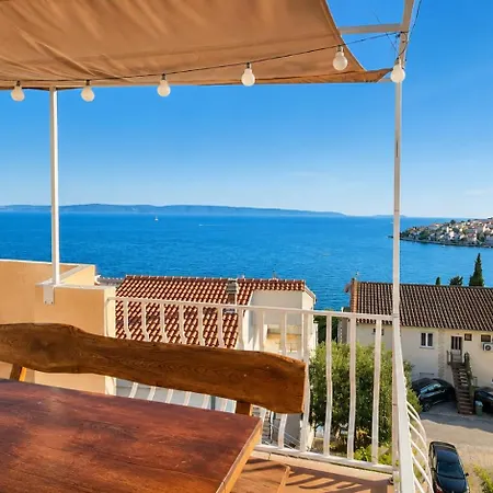 Starlight Okrug Panoramic Sea View & Jacuzzi